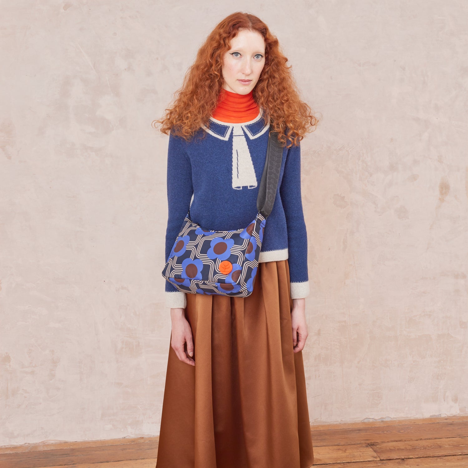 25AEEFL892-4050_AreaHobo-ElectricFloraCobalt