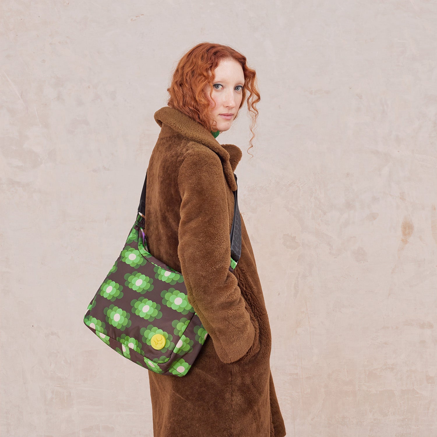 25AEFLH892-3025_AreaHobo-FlowerHazeNeonGreen1_15687e18-12ae-4001-a6e9-599c303c7ee3