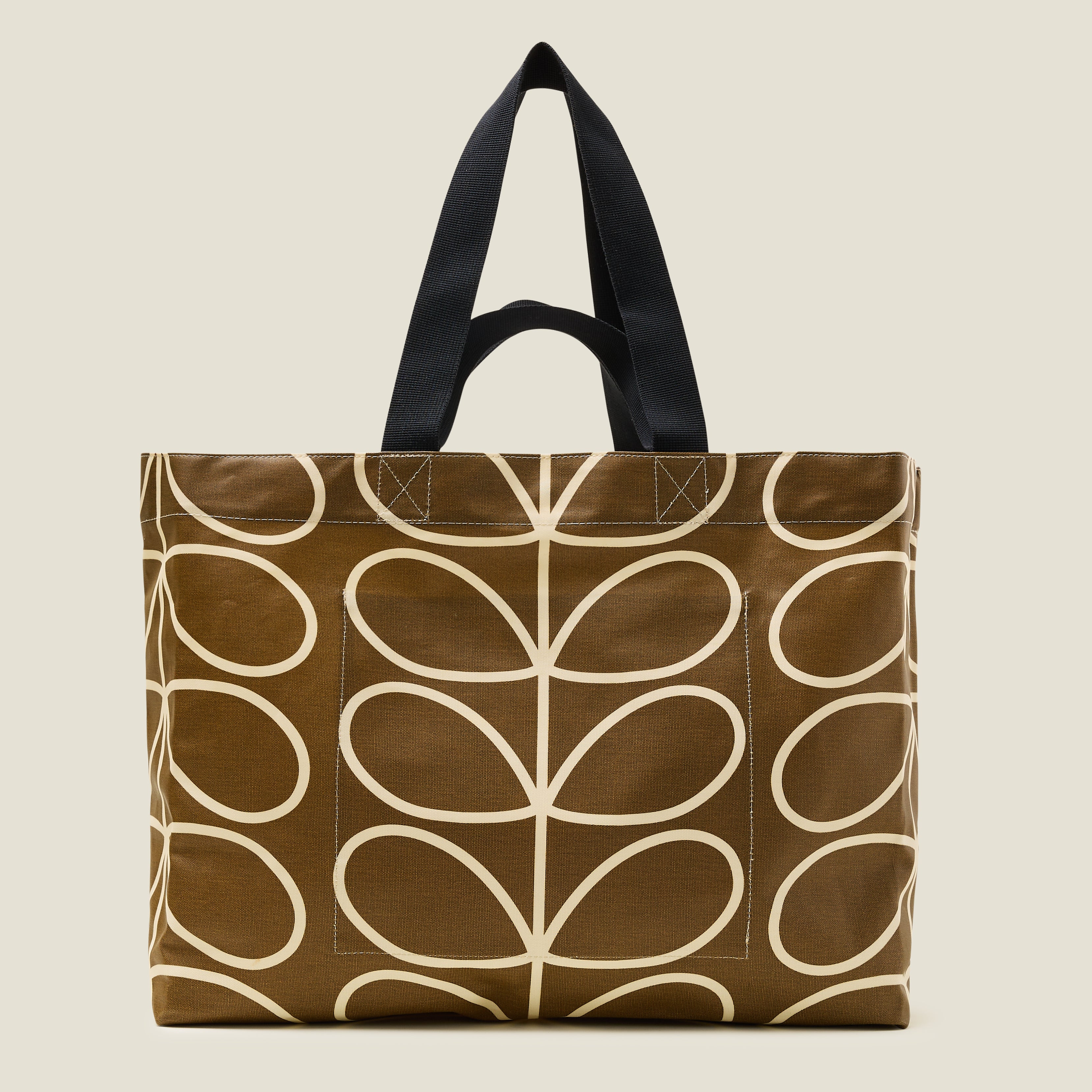 25AELIN976-2600RolloutLargeTote-GiantLinearSteamCamel2