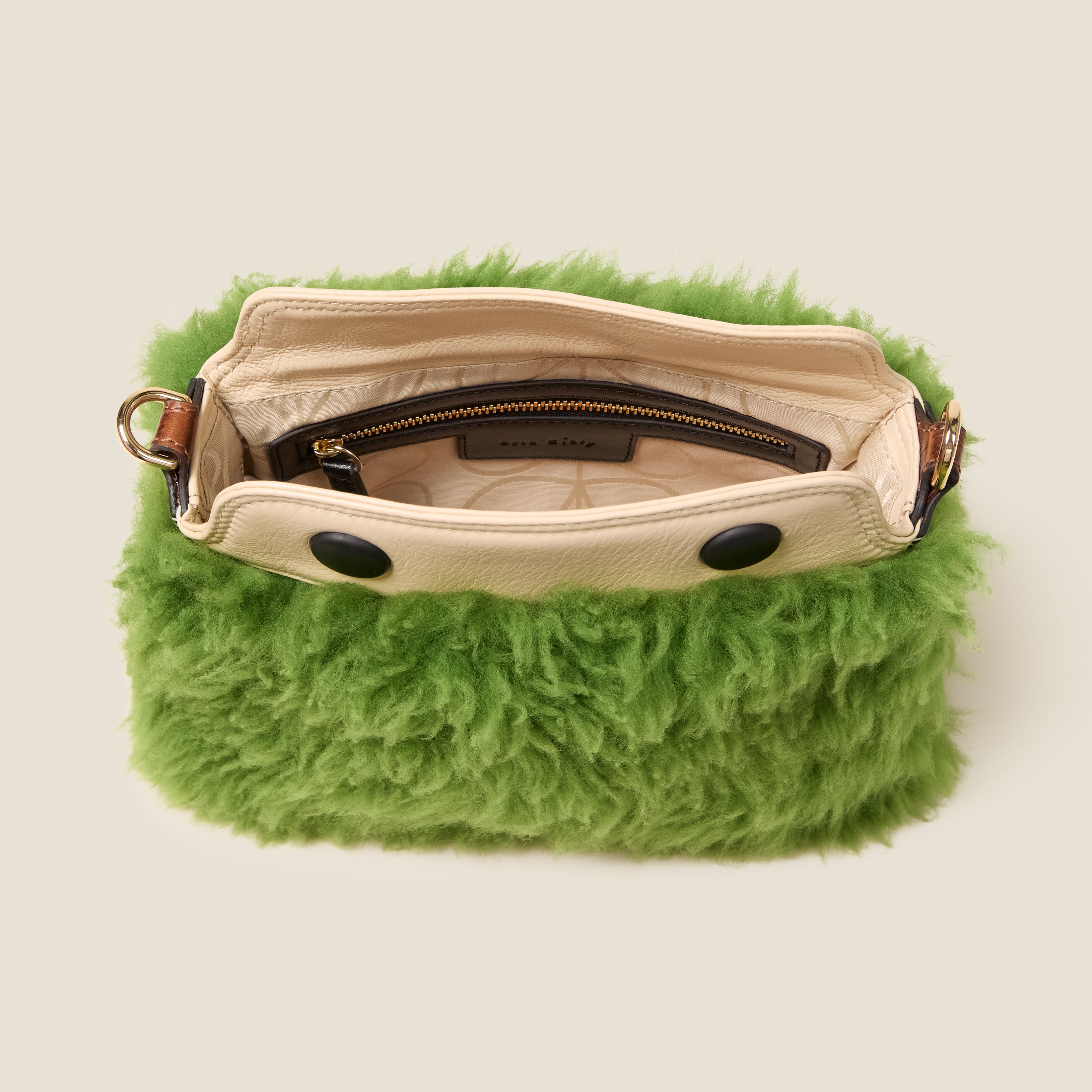 25AESHC998-3000_MiniSoftieLeatherCrossbody-SheepskinColourblockGreen4