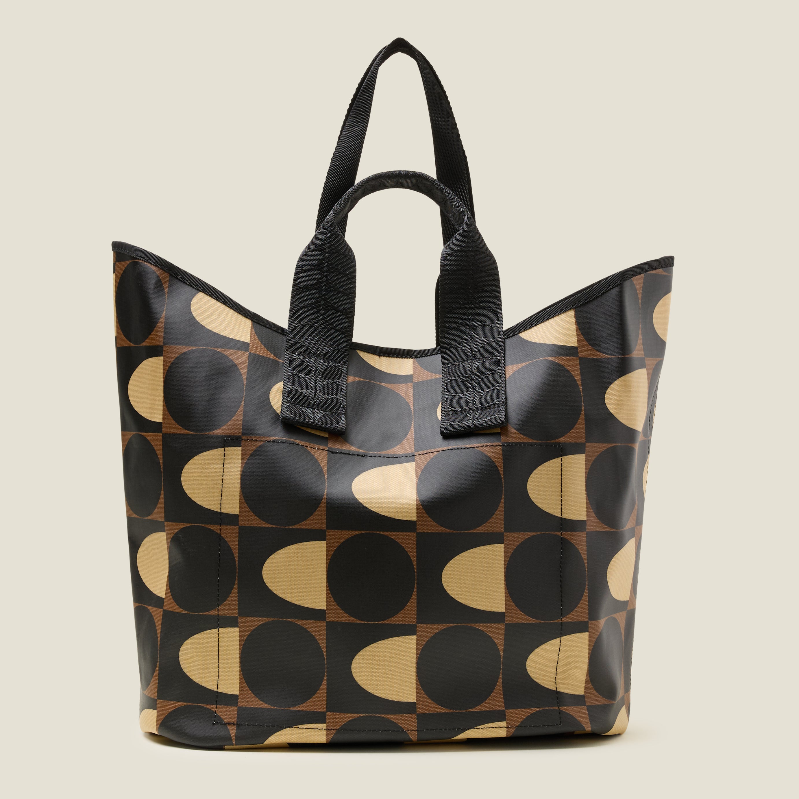 25AESSQ204-2050_CarryallLargeTote-SpotSquareMocha3