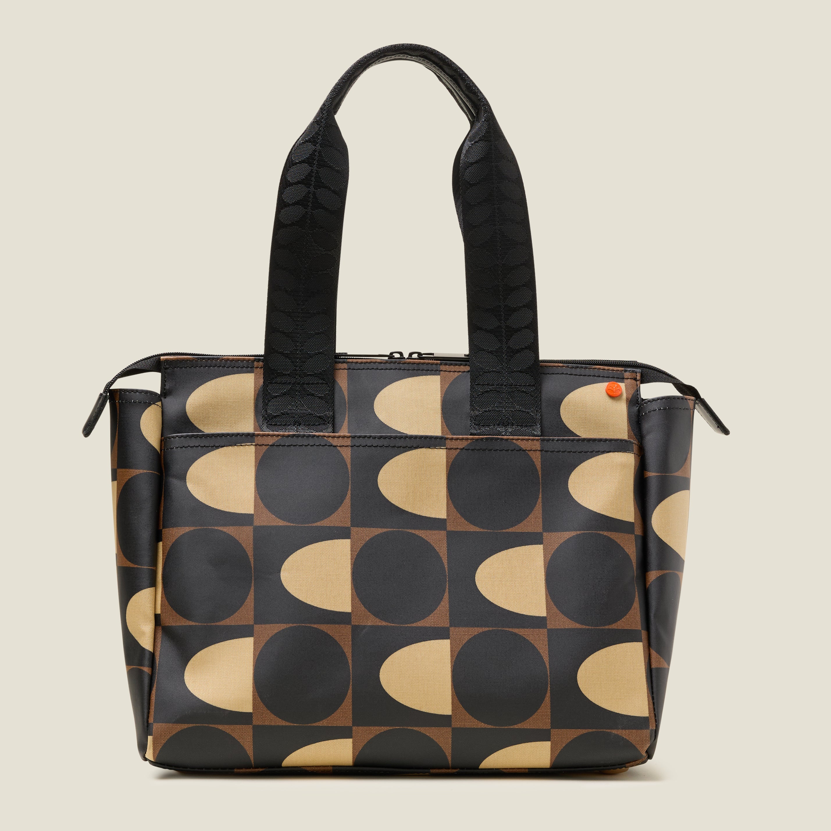 25AESSQ872-2050_WalkerTote-SpotSquareMocha1