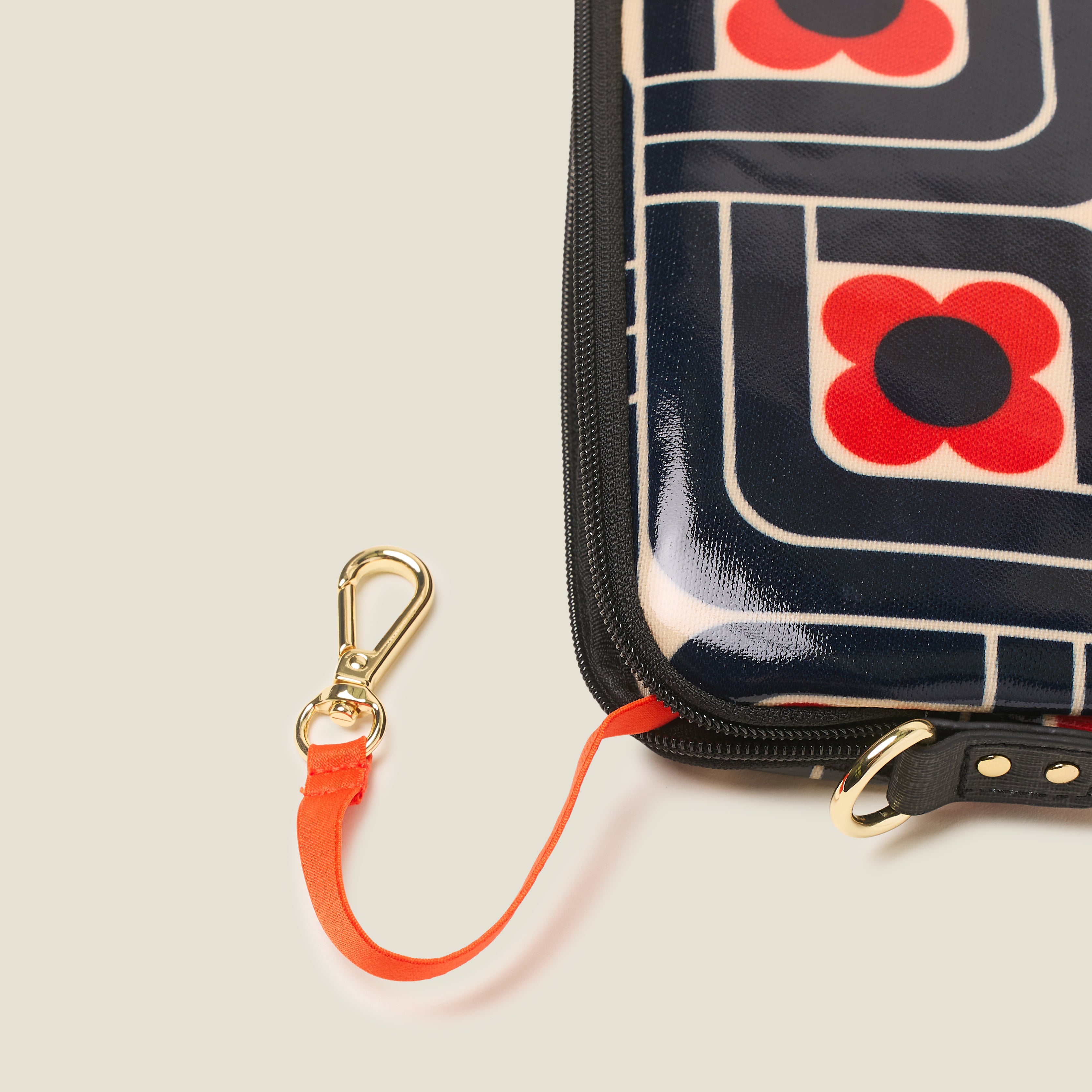 25AEWBL913-0290_Slim_Crossbody_-_Woodblock_Ink5