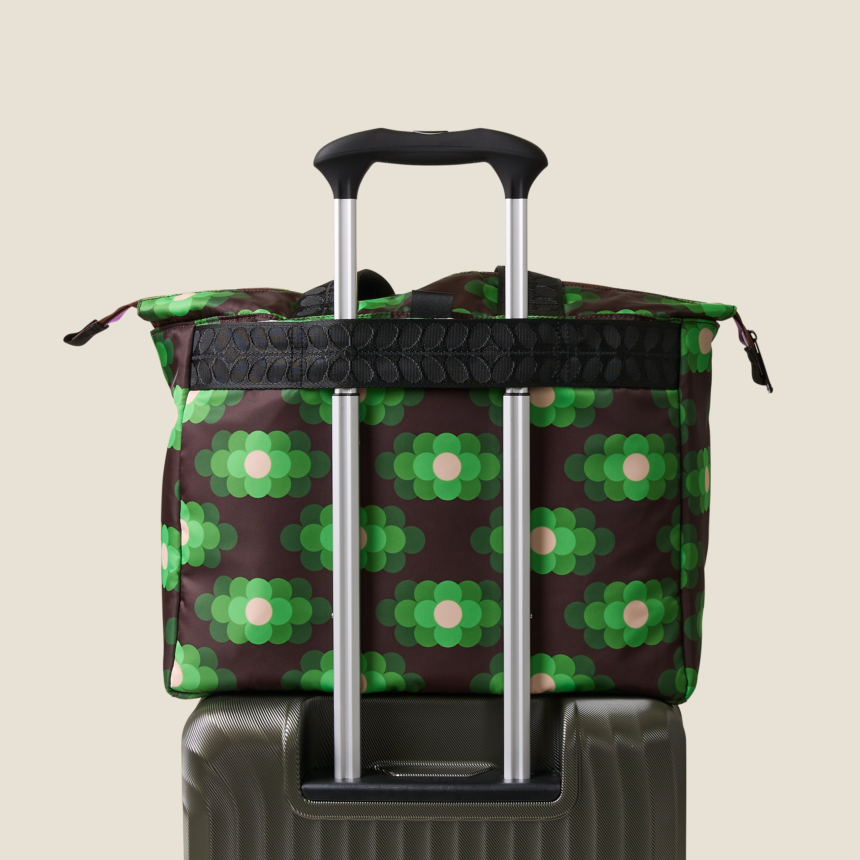Axis_Tote_Flower_Haze_Trolley2